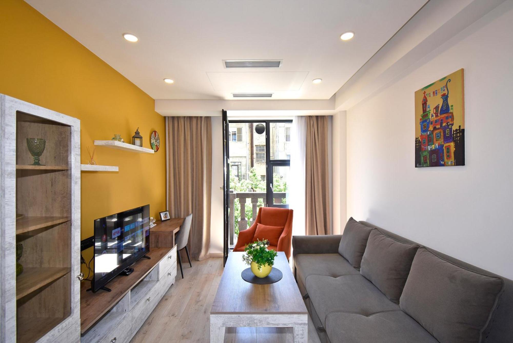 Home4You Apartments On Koghbatsi Ereván Exterior foto
